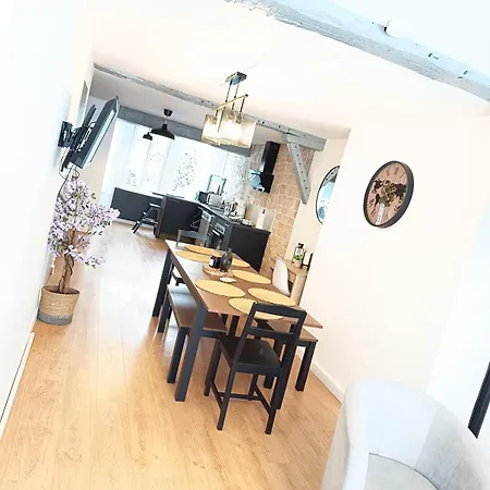 Le Flocmagny Ferienhaus