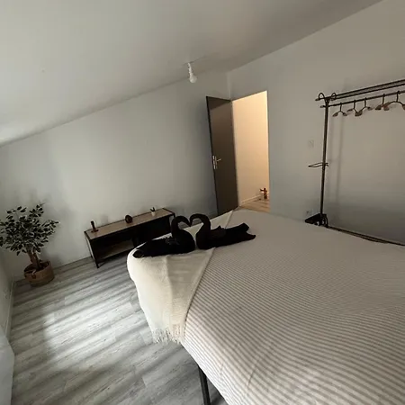 Le Flocmagny Ferienhaus *